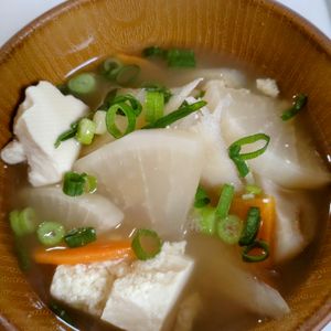 ゆみの作ってみた!投稿(生姜でぽかぽか♡『崩し豆腐のけんちん汁』)
