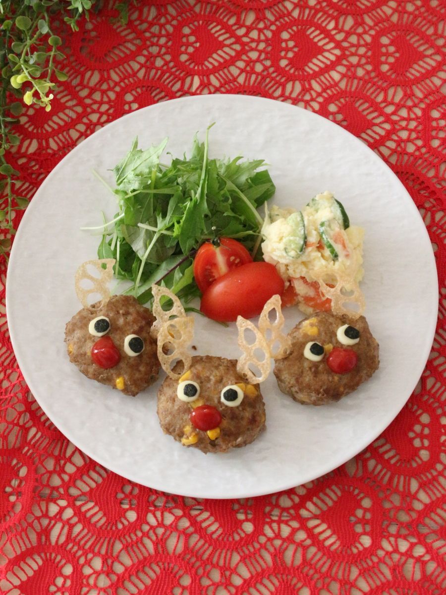 クリスマスにピッタリ☆トナカイコーンバーグ | レシピサイトNadia