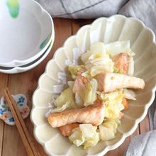 ごはんがすすむ☆鮭とキャベツのゆずこしょう炒め