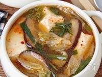 【お豆腐とニラの味噌キムチスープ】ぽかぽか温まる♪