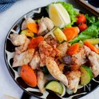 夏を感じる♪鶏もも肉と夏野菜のメキシカン炒め