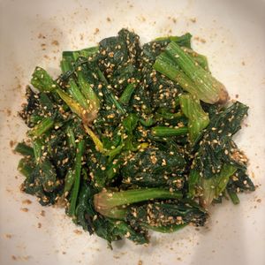 おかか昆布🍙の作ってみた!投稿(『ほうれん草のごま和え』もう味付けに迷わない！)