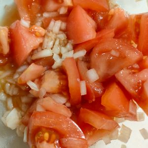 546534の作ってみた!投稿(味付けシンプル。一番美味しいトマトレシピ「王道トマトサラダ」)