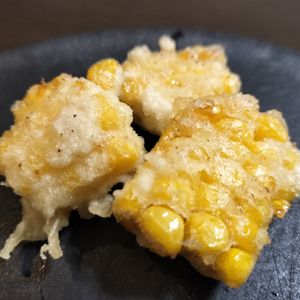 akkoの作ってみた!投稿(天ぷら粉が無くても！とうもろこしの天ぷら　)