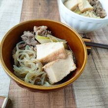 【牛肉と厚揚げのすき焼き風煮込み】一緒に煮込むだけ☆