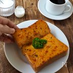 純喫茶風！黄色いチーズトースト