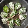ソースいらず《にんにくねぎ塩♡ピーマンの肉詰め》の工程3