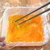 電子レンジでお店の味◎材料3つでぷるっぷる【だし巻き卵】の工程1