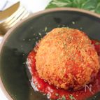 子どもが大好き♪丸ごとトマトで作るライスコロッケ