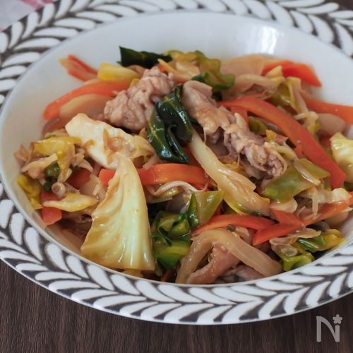 焼くだけで完成!オーブンで"炒めない"肉野菜炒め