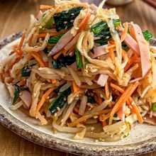レンジで簡単《切り干し大根と野菜の中華サラダ》
