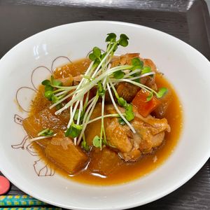 marikoの作ってみた!投稿(ご飯が進むボリュームおかず♡『手羽元と根菜の甘辛照り煮』)