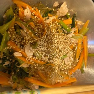 ミセス好きの二児の母の作ってみた!投稿(【レンジだけ♪小松菜と春雨とツナの中華サラダ】簡単、味しみ♡)