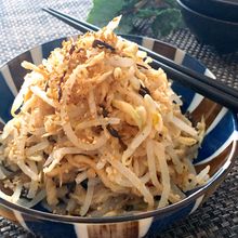 箸がとまらな〜い♡切り干し大根ともやしの塩昆布中華ごま和え