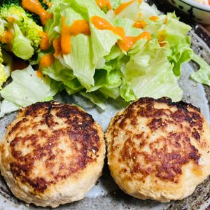 のんちの作ってみた!投稿(包丁不要！豆腐でかさまし！えのき豚バーグ)