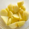 隠し味がポイント♡鶏肉とじゃがいものケチャップ炒めの工程2
