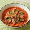 ナスとベーコンのトマトスープ麺