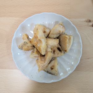 ゆいの作ってみた!投稿(【おつまみれんこんコンソメバター】やみつき♪素材の味◎)