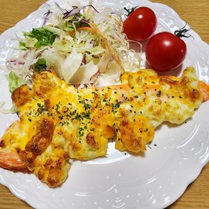 ナムディの作ってみた!投稿(簡単♪火を使わない！鮭のマヨたま焼き)