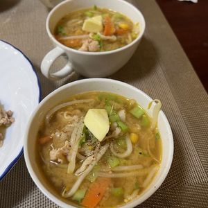 Hikeyの作ってみた!投稿(【もやしとコーンのみそバタースープ】みそとバターが合う♪)