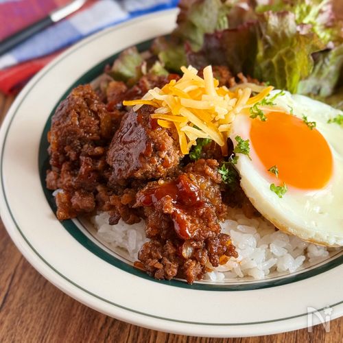 成形なしで簡単♪らくらく満腹【ハンバーグ風くずし丼】