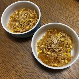 938668の作ってみた!投稿(コンナムルチャプチェ・蒸し煮で作る旨辛豆もやしチャプチェ)