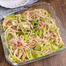 レンジでチンして和えるだけ！「レタスとハムのスパサラ」