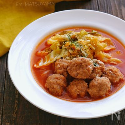 食べたらロールキャベツ?豚団子とキャベツのスープ煮