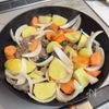 つゆまで美味しい肉じゃがの工程2
