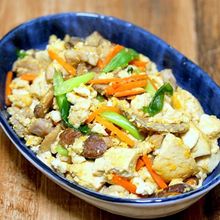 家族に人気のご飯に合う「炒り豆腐」