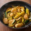 【鶏むね肉とズッキーニのカレーソテー】レモンでさっぱり味変♪の工程4