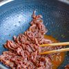 牛こまとホクホクじゃがいものバター炒めの工程3