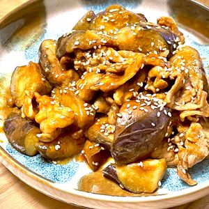 michuの作ってみた!投稿(ワンパン10分！【豚こま肉となすの味噌炒め】生姜香る♩)