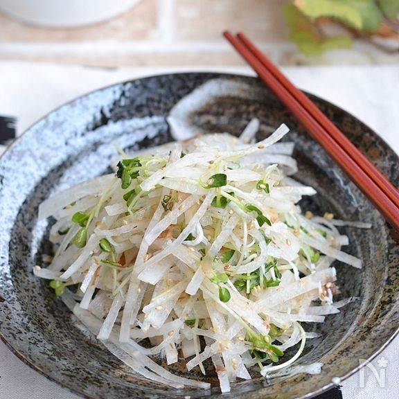 大根とじゃこのうま塩おかかサラダ