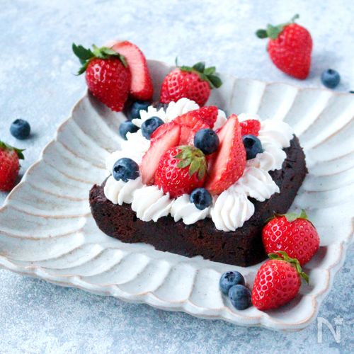 【レンジで簡単♪クリスマスチョコケーキ】当日でも間に合う!