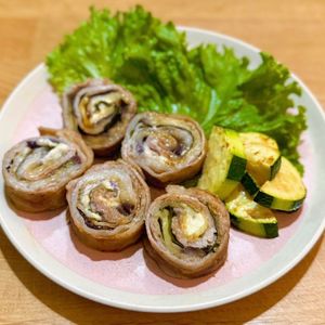 やあの作ってみた!投稿(【生焼け回避!絶品♡︎豚バラの茄子チーズロール】簡単/時短)
