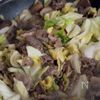 【春キャベツで】牛こまと椎茸の甘酢炒めの工程2
