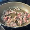 10分で完成！お酒も進む♡【豚肉とピーマンの甘辛マスタード】の工程2