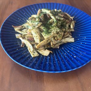こむぎの作ってみた!投稿(【エリンギベーコンのり塩ペッパー】5分で秋の副菜♪)