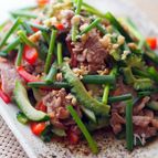 ゴーヤと豚肉のエスニックサラダ