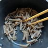 やさしい味の こんにゃくとにんじんの白和えの工程3