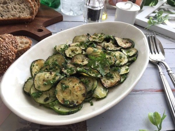 【パセリとズッキーニ専用ページ】 ズッキーニ - e-種や｜国内最大級の野菜種・花種・苗・農業資材