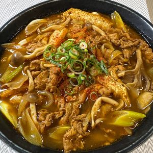 楽ラク手抜キッチン🐶🐾の作ってみた!投稿(2日目カレーで作る♩ほっこりカレーうどん)