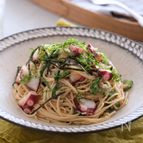 たことオクラの明太子パスタ【ひんやりおいしい！夏の大豆麺】