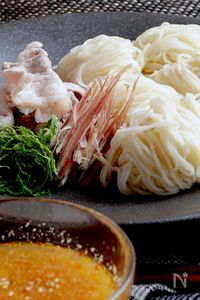 すぐ、おいしい。夏の定番『うま辛つけそうめん』
