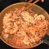 タレが主役！なすニラだれの【やみつき豚こま唐揚げ】の工程2