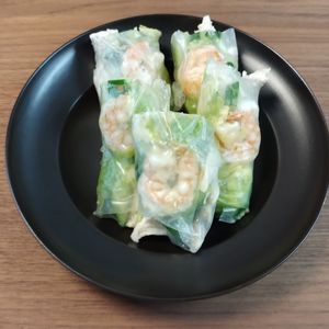 ゆの作ってみた!投稿(自宅で簡単エスニック【基本のえび生春巻き】)