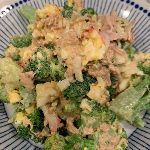 ぐ〜たら子の作ってみた!投稿(デパ地下のお惣菜風【ブロッコリーとツナのマスタードマヨ和え】)