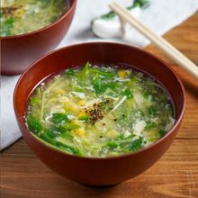 とうもろこしと豆苗のスープ