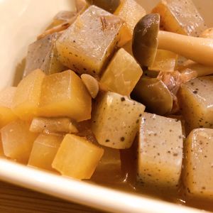 1032950の作ってみた!投稿(旨味たっぷり♪生姜香る【大根とこんにゃくのおかか煮】腸活にも)